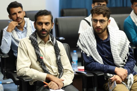 تصاویر / دیدار جمعی از مدیران سازمان امامیه در دانشگاههای پاکستان با نماینده ولی فقیه در استان قزوین