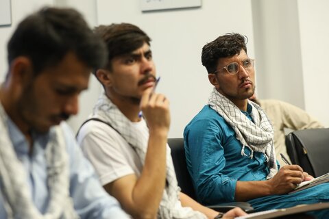 تصاویر / دیدار جمعی از مدیران سازمان امامیه در دانشگاههای پاکستان با نماینده ولی فقیه در استان قزوین