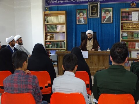 تصاویر/ دیدار مسئولین بسیج دانش آموزی چهاربرج با امام جمعه این شهرستان