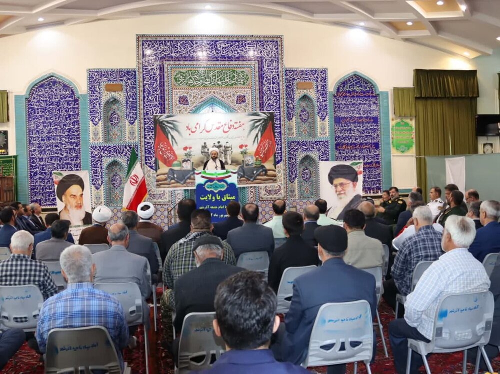 خودباوری، محصول دفاع مقدس بود