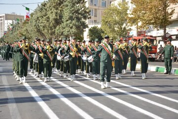 تصاویر/ آیین رژه نیروهای مسلح در ارومیه