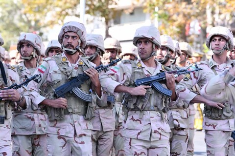 تصاویر/  آیین رژه نیروهای مسلح در ارومیه