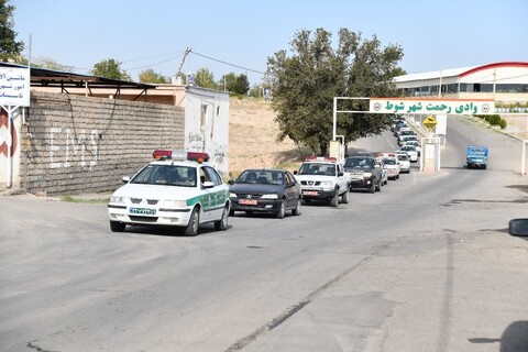 تصاویر/ مراسم رژه خودرویی و موتوری شهرستان شوط به مناسبت آغاز هفته دفاع مقدس
