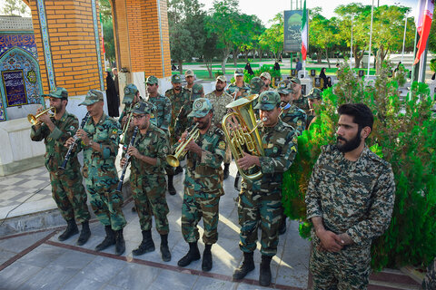 تصاویر:مرایم رژه نیروهای مسلح  در کاشان