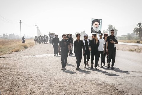 پیاده روی زوار به طرف سامرا برای عزاداری شهادت امام حسن عسکری (ع)