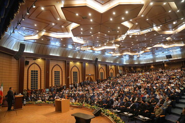 همایش هیئت خادم الشهداء قم و گرامیداشت هفته دفاع مقدس برگزار شد