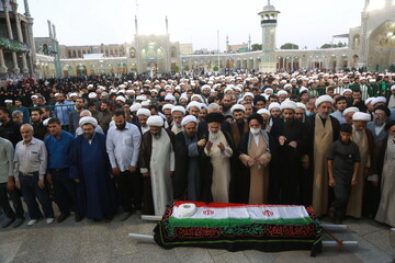تصاویر/ تشییع پیکر شهید حجت الاسلام حجت اعتبار در قم