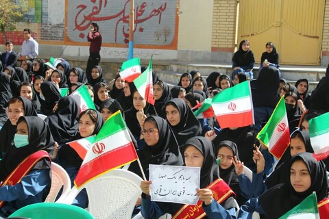 تصاویر/ آغاز مراسم بازگشایی مدارس در تکاب