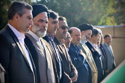 تصاویر/ مراسم نواختن زنگ آغاز سال تحصیلی جدید در سلماس