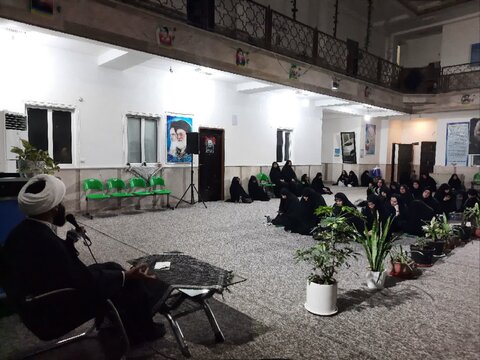 برگزاری مراسم شهادت امام عسکری در حوزه علمیه خواهران برازجان