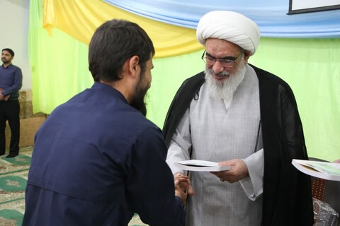 مراسم آغاز تحصیلی جدید در مدرسه علمیه بوشهر