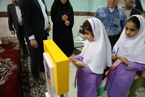 زنگ جشن عاطفه ها در مدارس بوشهر