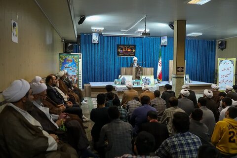 تصاویر / آغاز سال تحصیلی حوزه علمیه استان قزوین