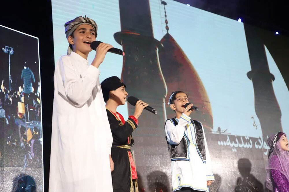 اجتماع بزرگ مردمی «عید بیعت» برای اولین بار در شهرری برگزار شد