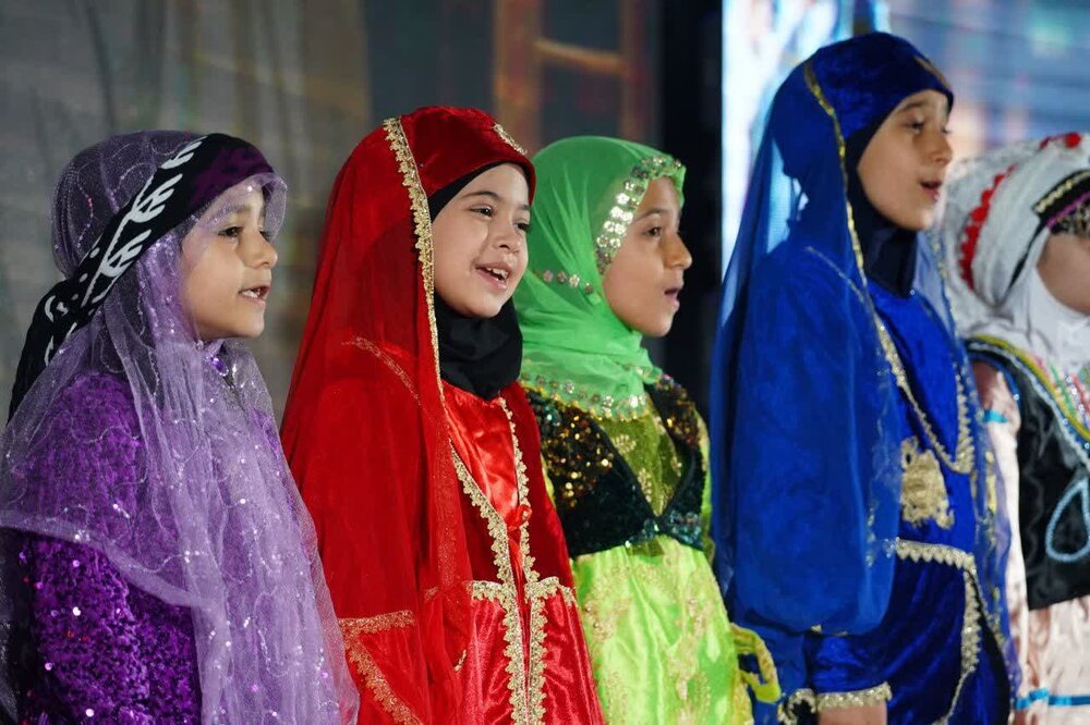 اجتماع بزرگ مردمی «عید بیعت» برای اولین بار در شهرری برگزار شد