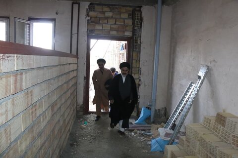 تصاویر/  بازدید نماینده ولی فقیه در آذربایجان غربی از روند پیشرفت ساختمان در حال احداث مرکز بزرگ اسلامی استان