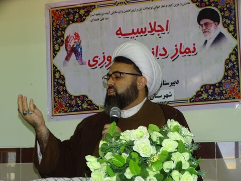 تصاویر/  دیدار دانش آموززان چهاربرج با امام جمعه این شهرستان