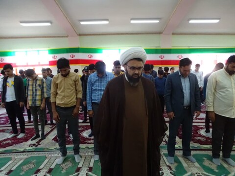 تصاویر/  دیدار دانش آموززان چهاربرج با امام جمعه این شهرستان