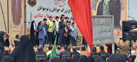 تصاویر اجتماع بزرگ جوانان و نوجوانان نقش آفرین در گام دوم انقلاب در شهرستان مشگین شهر