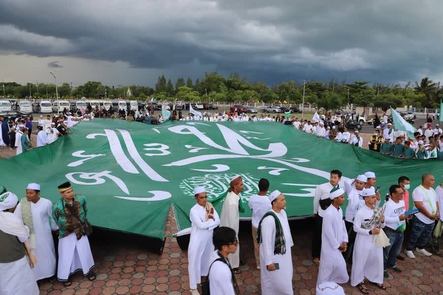 تھائی لینڈ میں عشق رسول (ص) میں واک