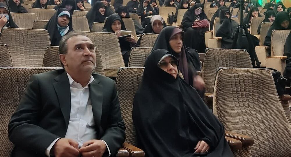 نقش و جایگاه بانوان در مطالبه گری حقوقی حوزه اجرای قانون اساسی بررسی شد