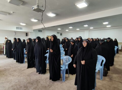 تصاویر/ مراسم گرامیداشت هفته دفاع مقدس در مدرسه علمیه زینب کبری (س) ارومیه