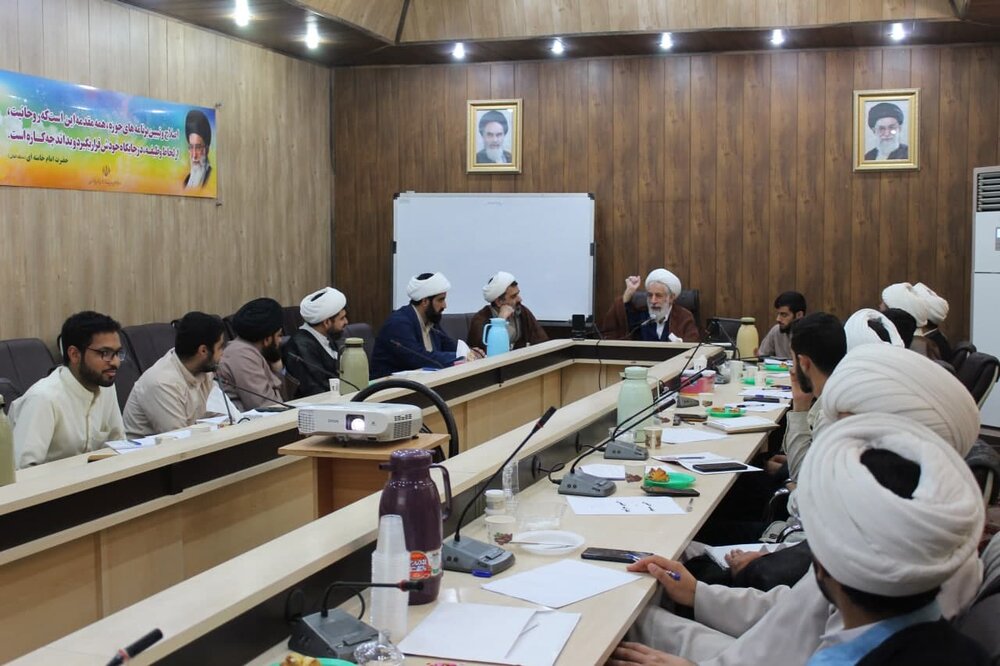 دوره بصیرتی «نهضت حسینی پرتوی از معارف حسینی(ع)» برگزار شد