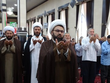 تصایویر/ اقامه نماز جمعه چهاربرج