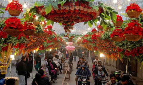 پاکستان بھر میں جشن میلاد النبی (ص) آج منایا جا رہا ہے