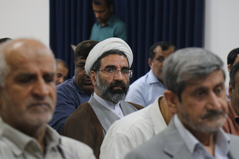 دیدار رزمندگان هشت سال دفاع مقدس با نماینده ولی فقیه در استان هرمزگان