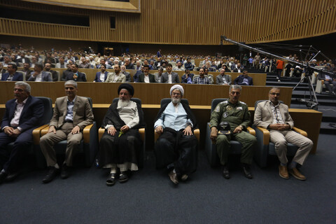 آئین افتتاح پنجمین دوره اعطای جایزه مصطفی(ص) در اصفهان‎