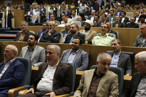 آئین افتتاح پنجمین دوره اعطای جایزه مصطفی(ص) در اصفهان‎