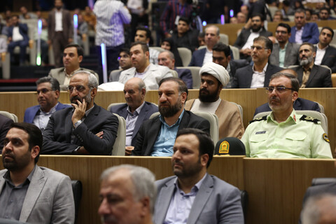 آئین افتتاح پنجمین دوره اعطای جایزه مصطفی(ص) در اصفهان‎