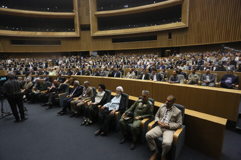 آئین افتتاح پنجمین دوره اعطای جایزه مصطفی(ص) در اصفهان‎