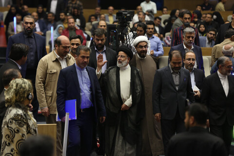 آئین افتتاح پنجمین دوره اعطای جایزه مصطفی(ص) در اصفهان‎