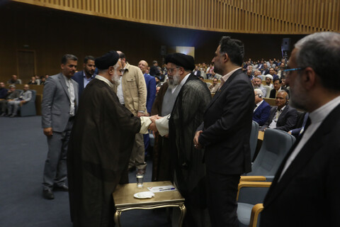 آئین افتتاح پنجمین دوره اعطای جایزه مصطفی(ص) در اصفهان‎