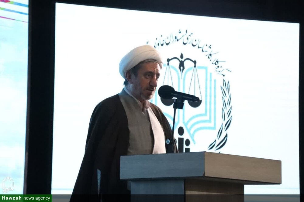 شیعه و سنی با تمام وجود از آرمانهای انقلاب اسلامی دفاع خواهند کرد