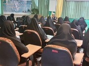 کلیپ| جشن میلاد پیامبر اکرم (ص) و امام صادق (ع) در مدرسه علمیه هاجر خمین