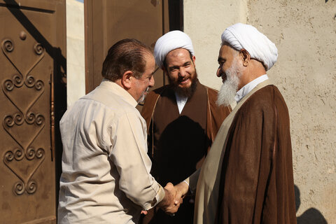 تصاویر / دیدار نماینده ولی فقیه در استان قزوین با خانواده گرانقدر شهید