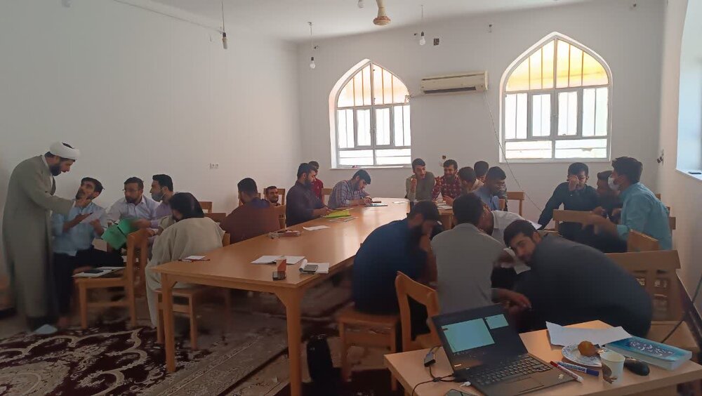 اجرای طرح اقدام سنجی فعالیت‌های پژوهشی در مدرسه علمیه علی بن ابی طالب(ع) ایذه