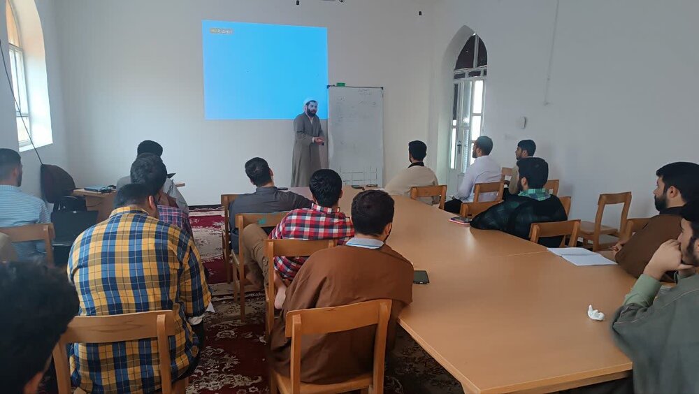 اجرای طرح اقدام سنجی فعالیتهای پژوهشی در مدرسه علمیه علی بن ابی طالب(ع) ایذه