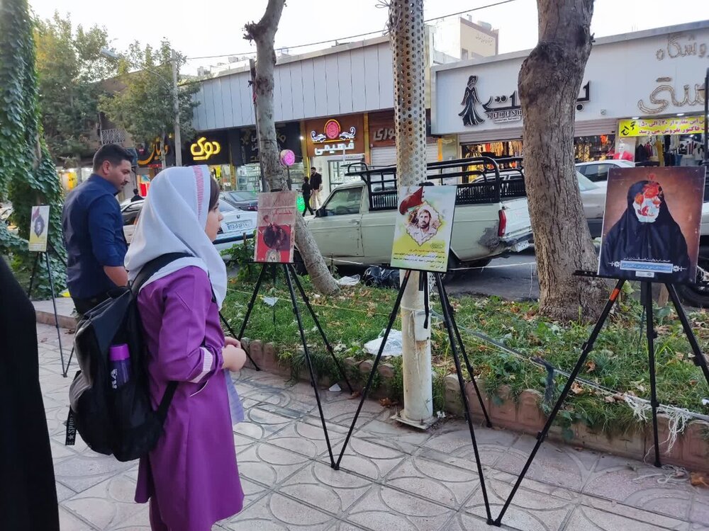 برپایی نمایشگاه عفاف و حجاب در چند نقطه از شهر یا سوج
