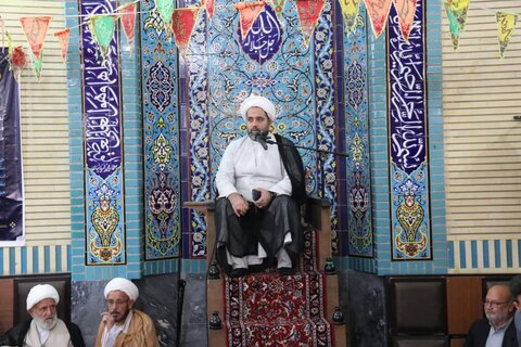 تصاویر/ همایش تجلیل از مجاهدت های علمی و تبلیغی روحانیون محله حسین آباد