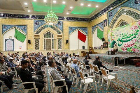 تصاویر / مراسم جشن میلاد پیامبر اکرم (ص) و امام صادق (ع) با حضور نماینده ولی فقیه در استان قزوین