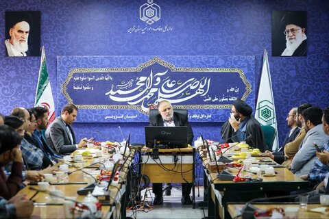 تصاویر / دیدار استاندار قزوین با مدیر وکارکنان اداره کل اوقاف قزوین به مناسبت هفته وقف