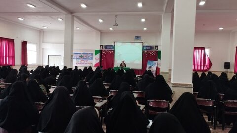 تصاویر / مراسم آغاز سال تحصیلی حوزه علمیه خواهران،با حضور نماینده ولی فقیه در استان قزوین