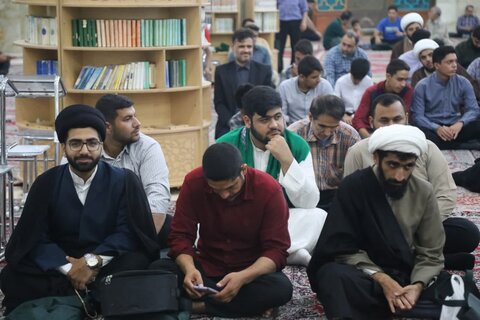 تصاویر/ آیین عمامه گذاری جمعی از طلاب خوزستان