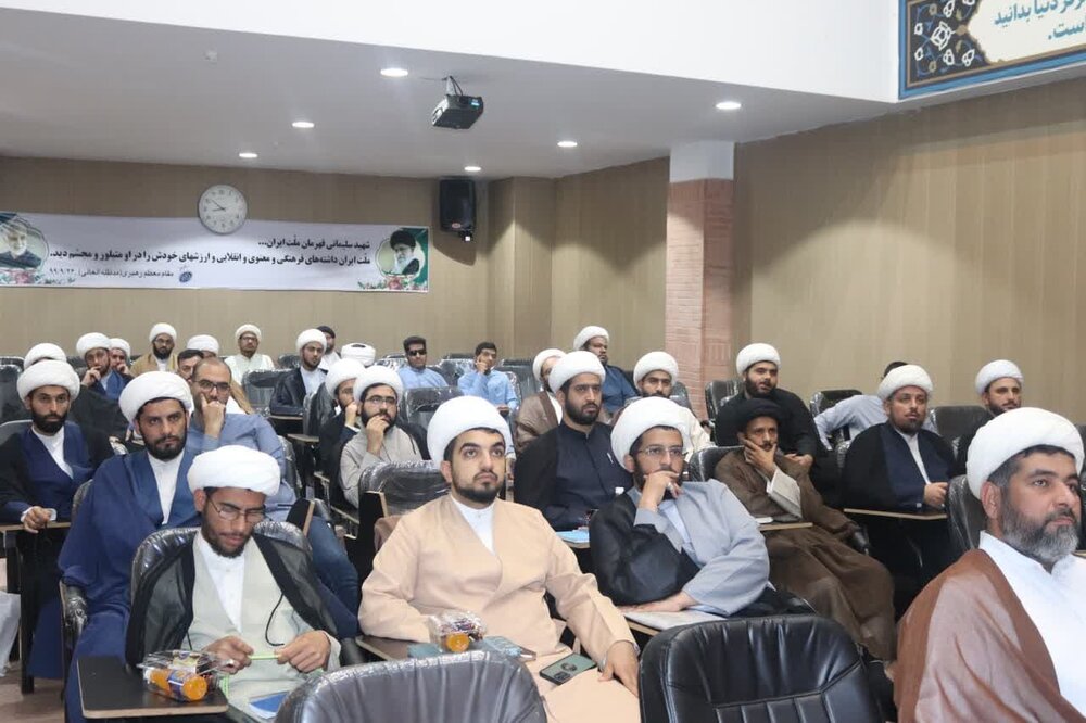 نشست تخصصی "تقریب مذاهب و اثر آن در تقابل با جریان تکفیر" برگزار شد