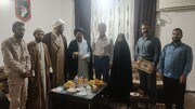 تصاویر/ دیدار مدیر مدرسه علمیه النبی(ص) بندرعباس با خانواده شهید روحانی ابراهیم پایان