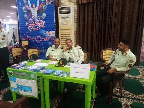 میز خدمت مدیران در نماز جمعه استان بوشهر
